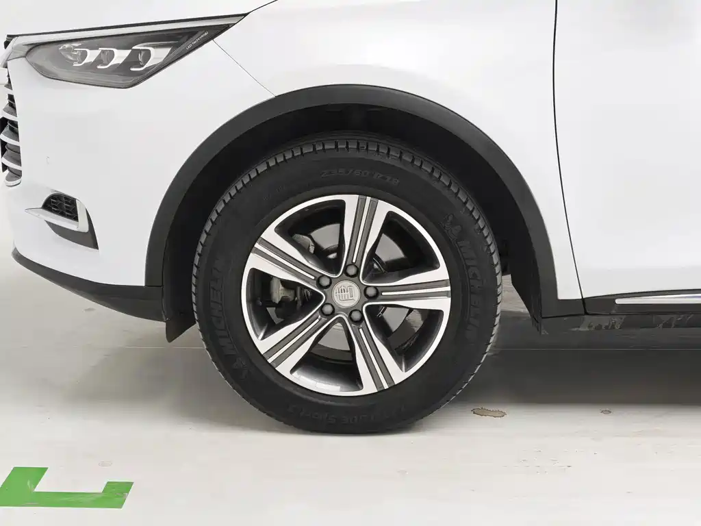 BYD Tang — миниатюра 8