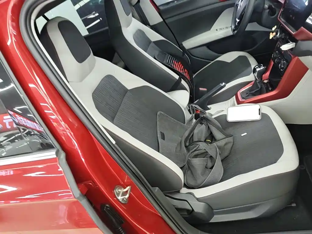Volkswagen T-Cross — миниатюра 25