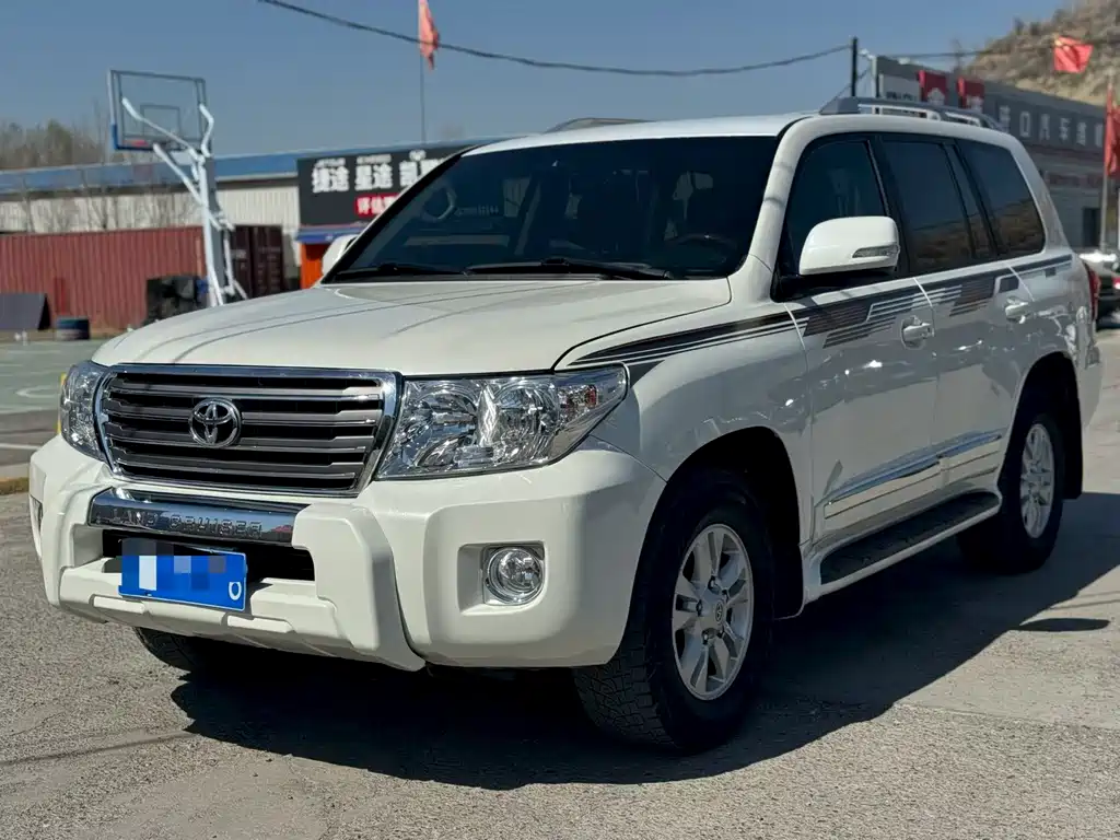 Toyota Land Cruiser 2015