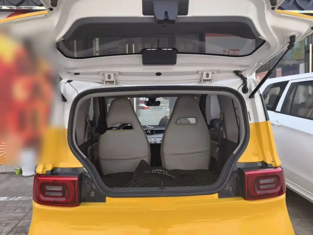 Wuling MINIEV — миниатюра 19