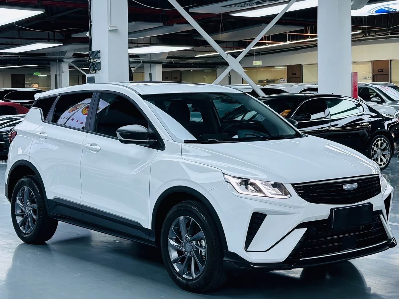 Geely Binyue 1.5 л 2025 г. Белый, пробег 800 км