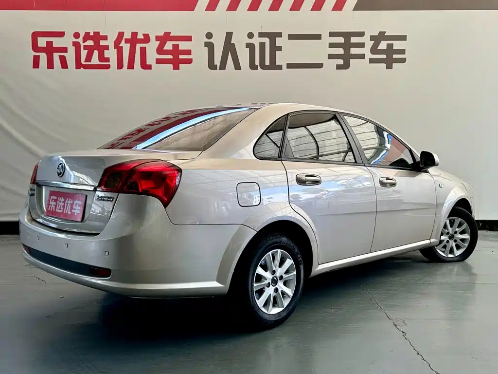 Buick Excelle — миниатюра 5