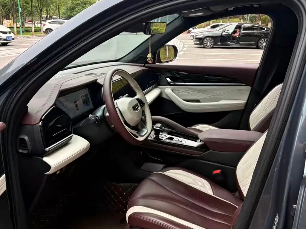 Geely Xingyue L — миниатюра 4