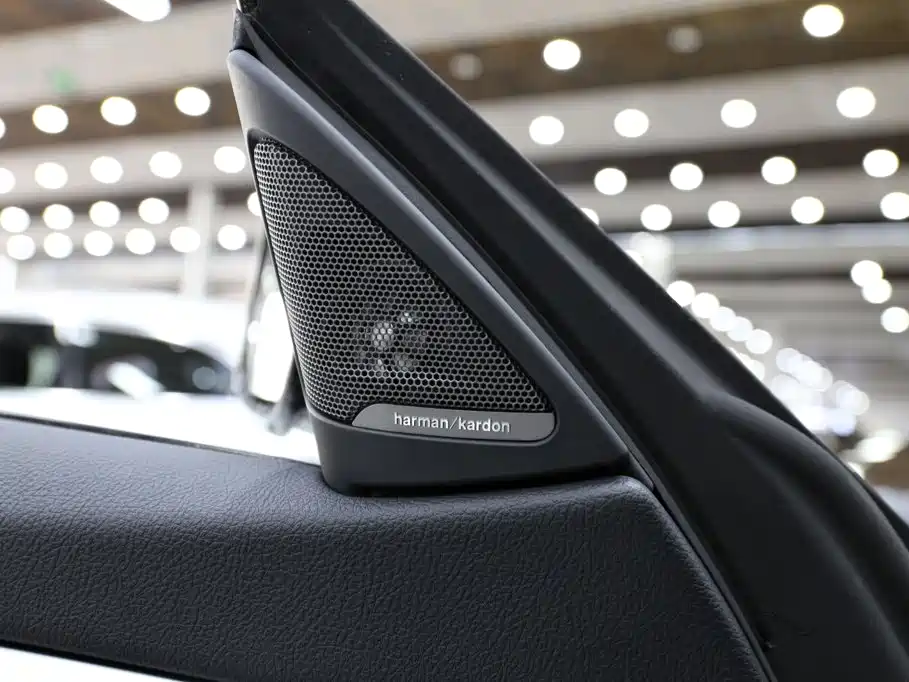 BMW 4 Series — миниатюра 15