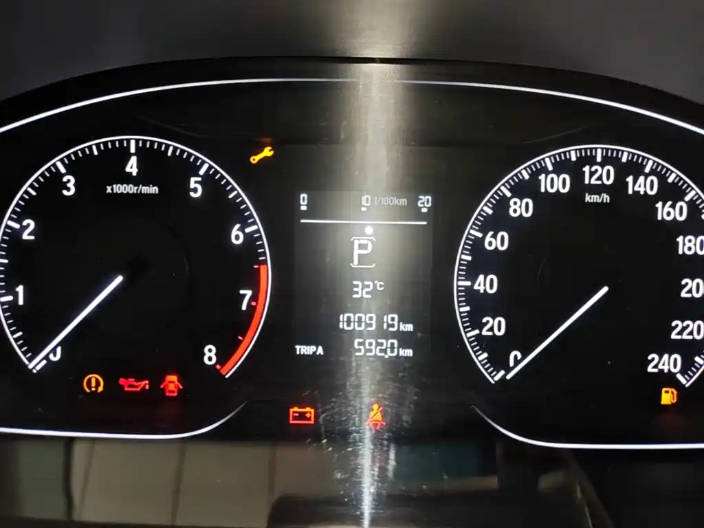 Honda Accord — миниатюра 12
