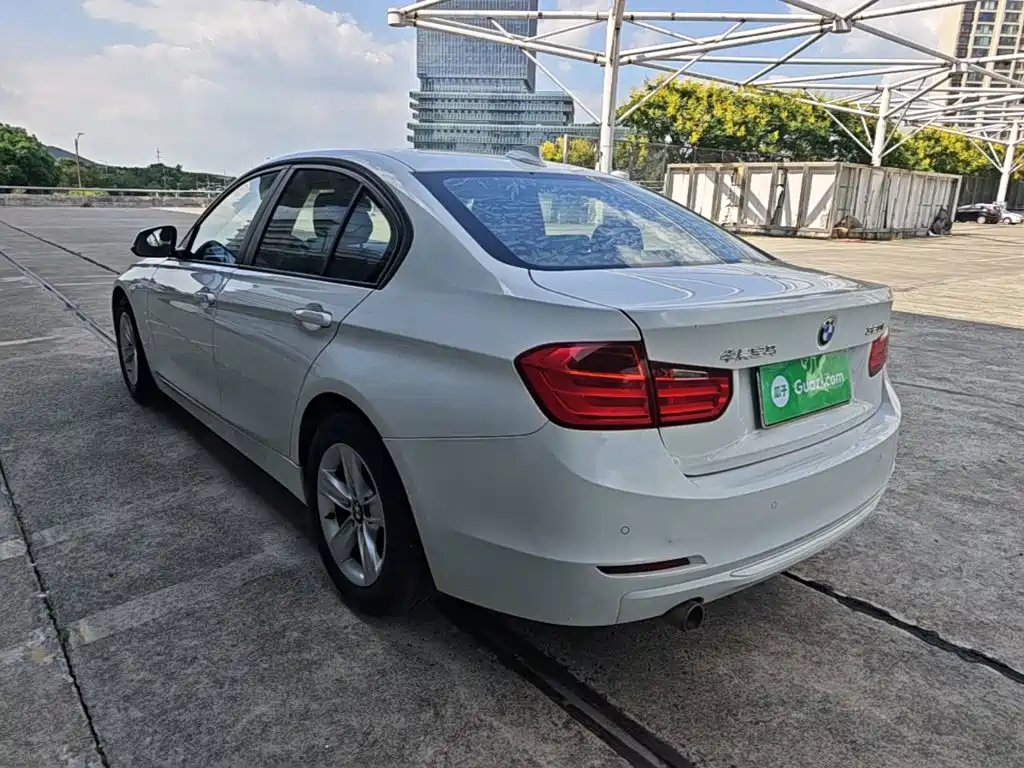 BMW 3 Series — миниатюра 5