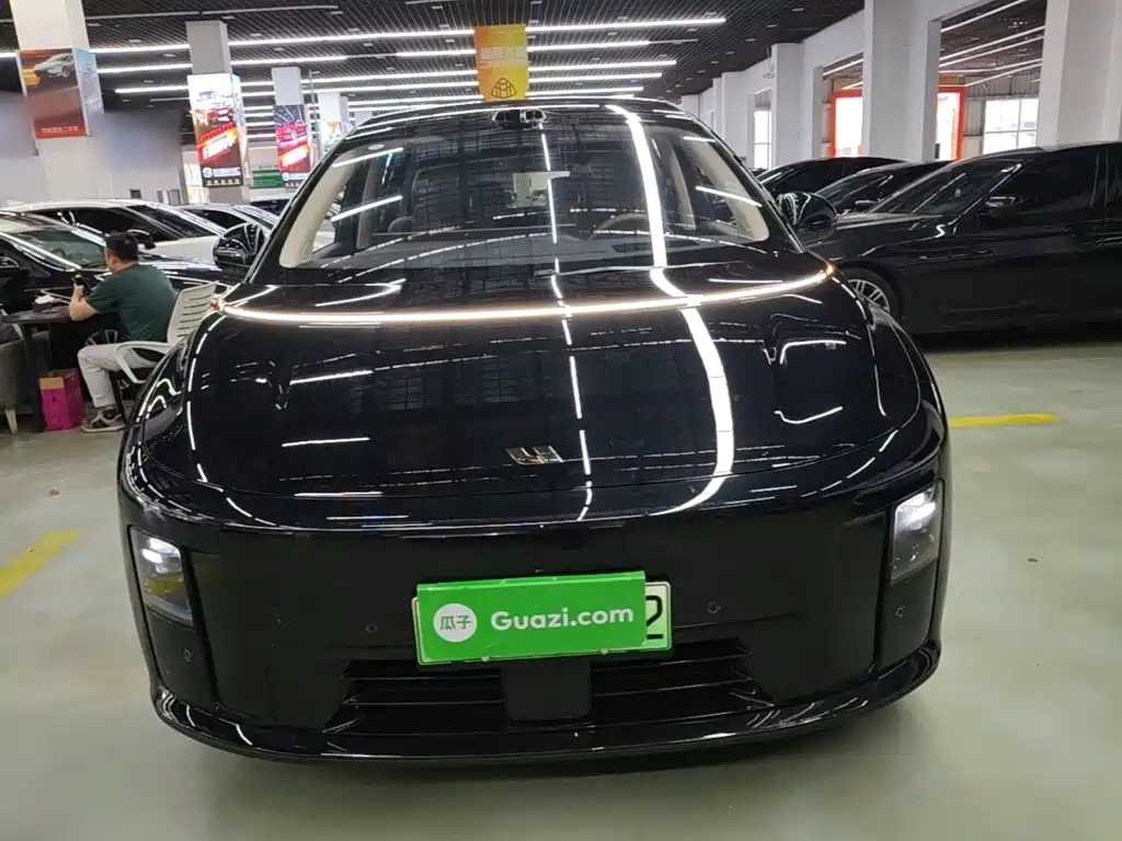 Li Auto Li i8 — миниатюра 3