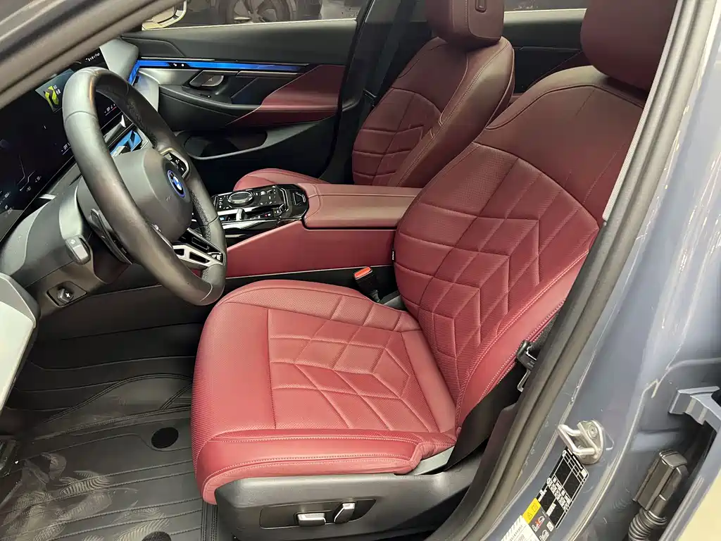 BMW i5 — миниатюра 14