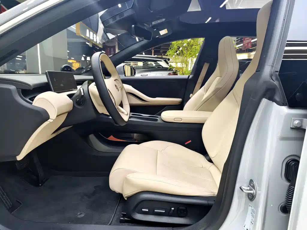 NIO ET5T — миниатюра 9