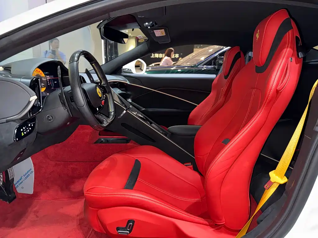 Ferrari Roma — миниатюра 12