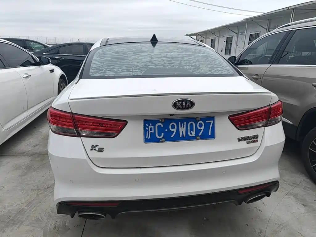 Kia K5 — миниатюра 4
