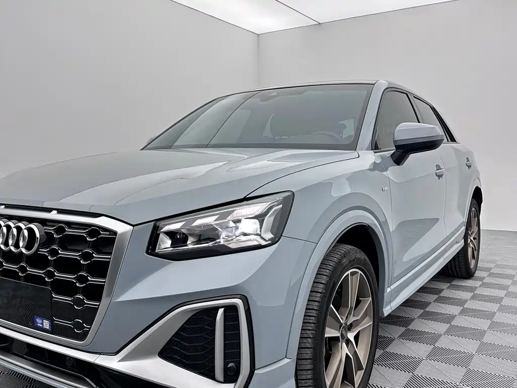 Audi Q2L — миниатюра 7