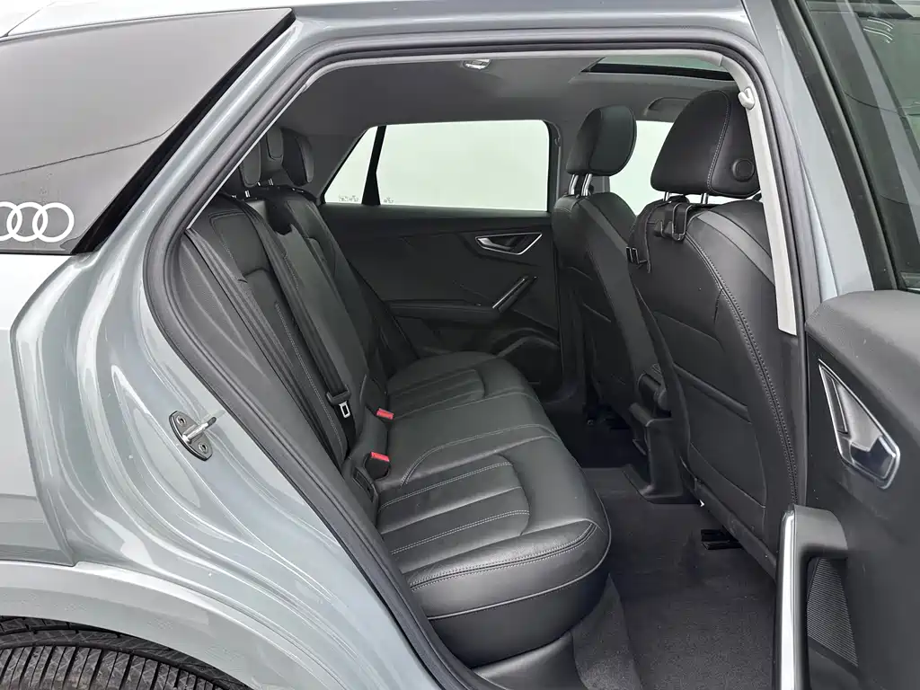 Audi Q2L — миниатюра 13