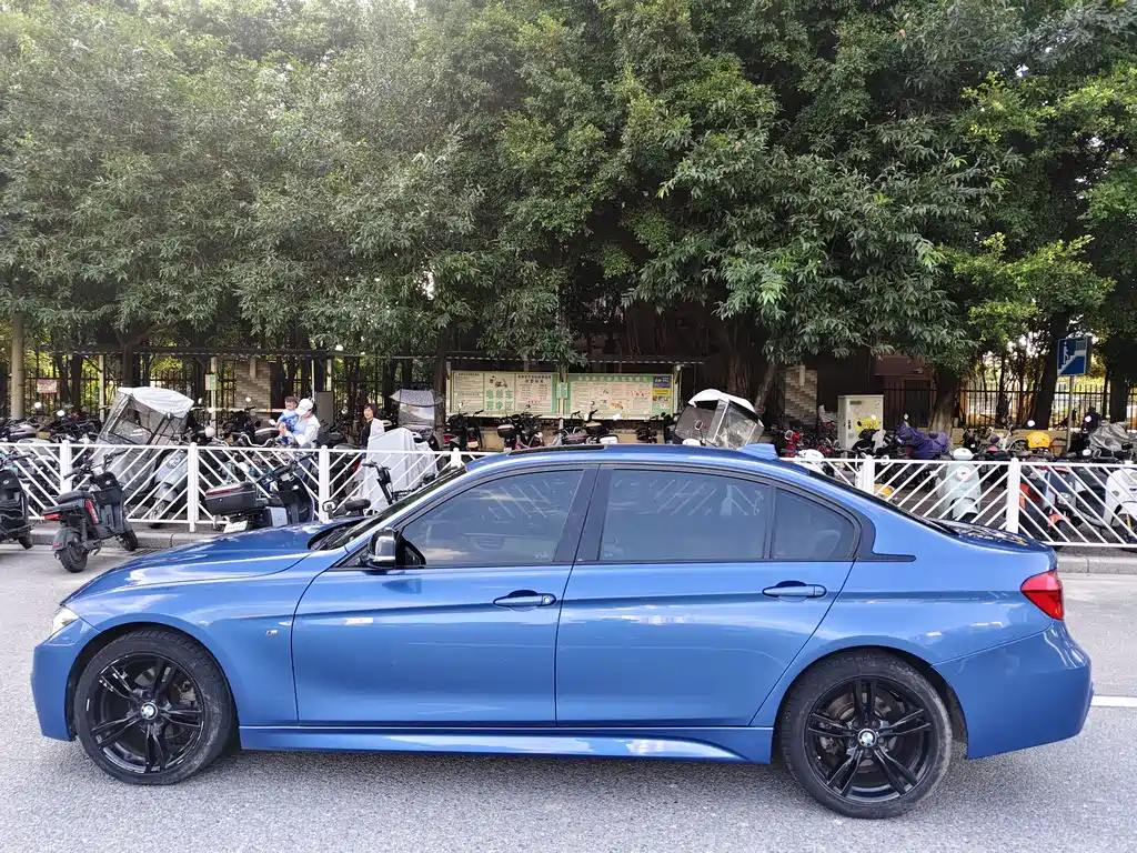 BMW 3 Series 3 2017 330Li M Sport