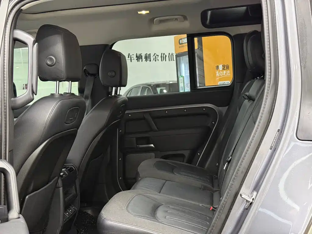 Land Rover Land Rover Defender 2021 110 P400 X