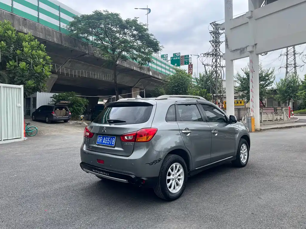 Mitsubishi ASX 2013 2.0L CVT Luxury