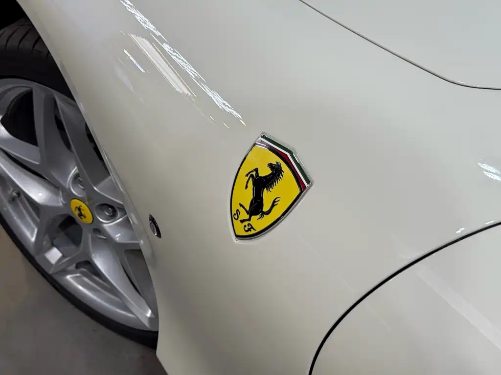 Ferrari Roma — миниатюра 6