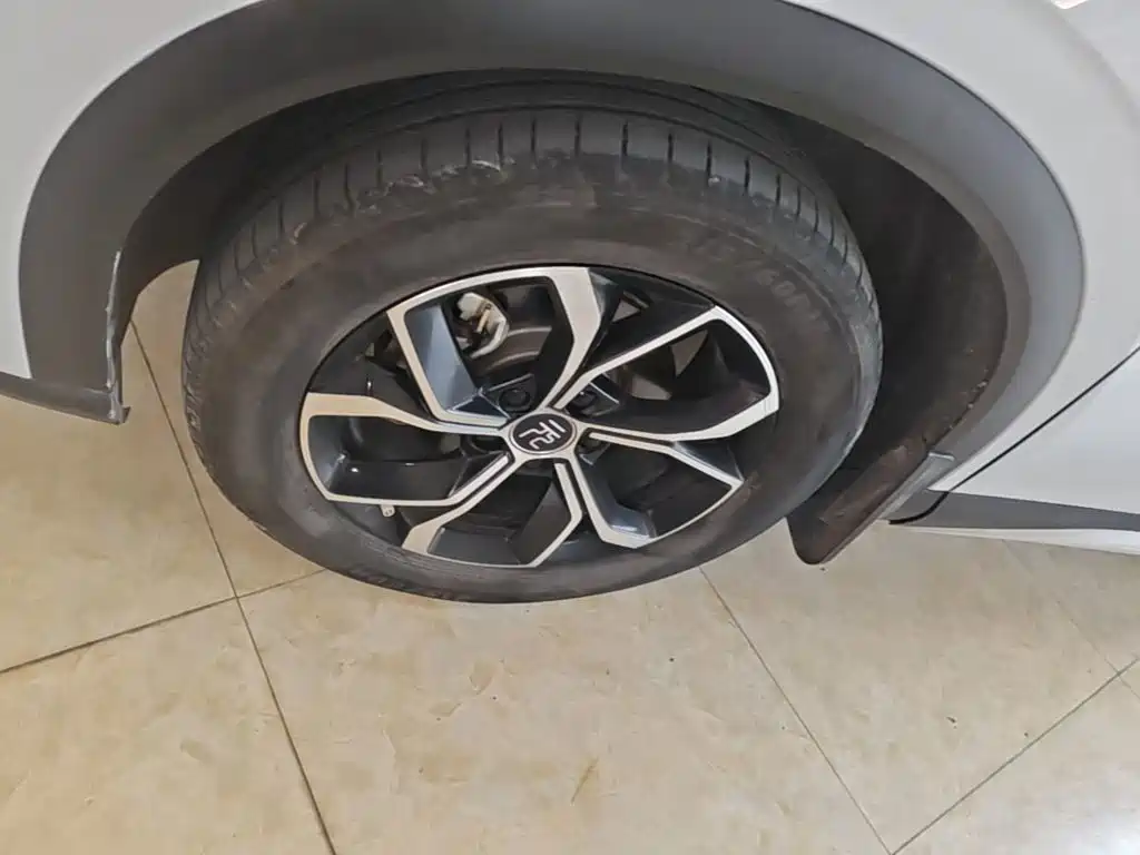 BYD Yuan Plus — миниатюра 23