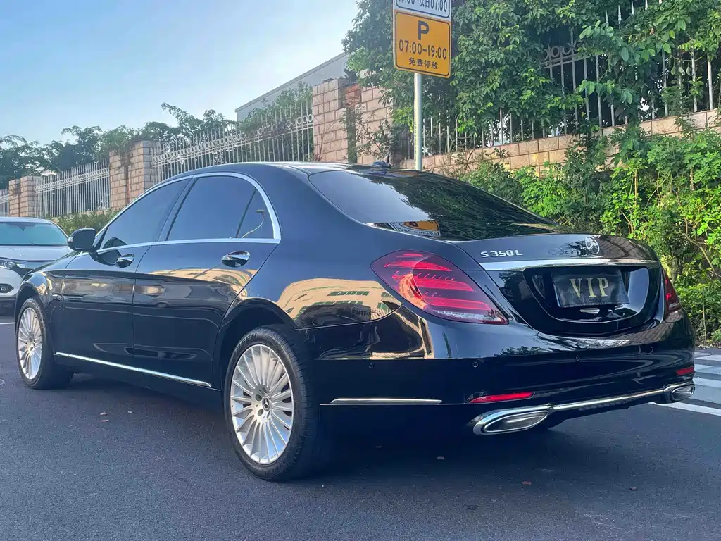 Mercedes-Benz S-Class — миниатюра 9