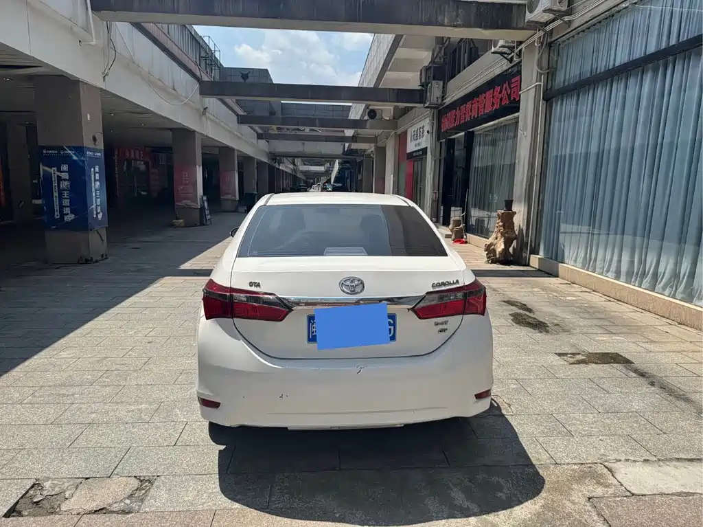Toyota Corolla — миниатюра 5