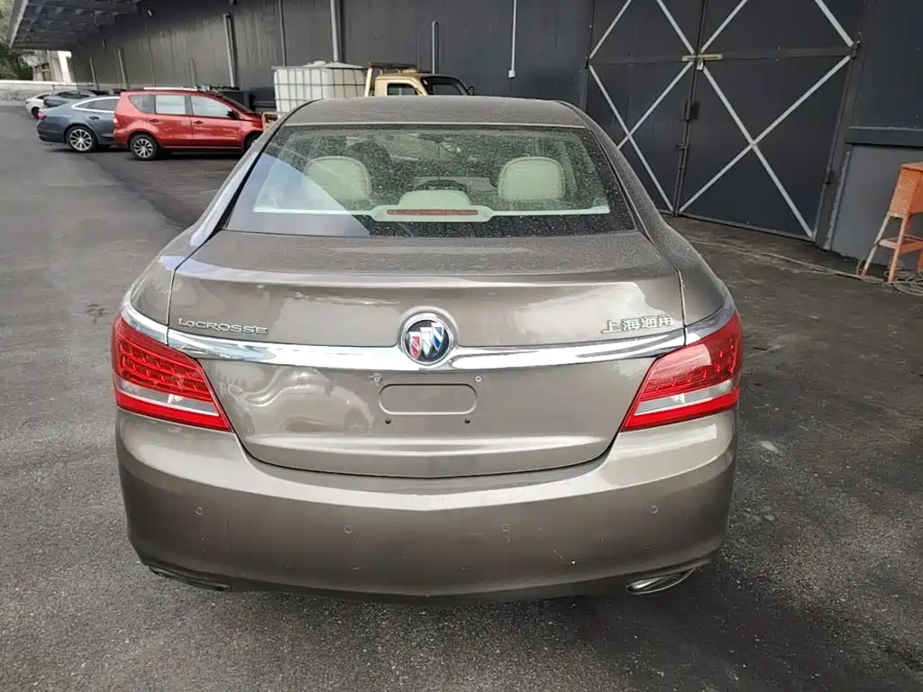 Buick LaCrosse — миниатюра 6