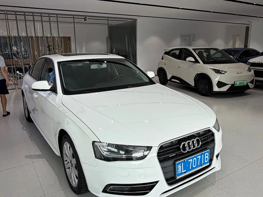 Audi A4L — миниатюра 3
