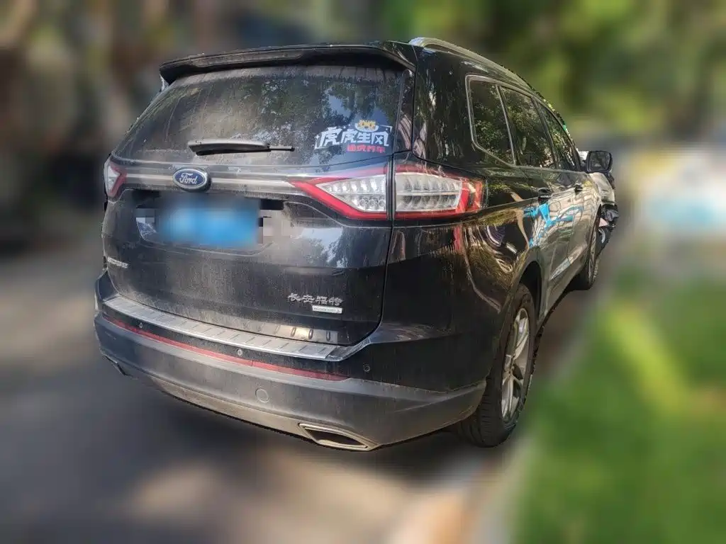 Ford Edge — миниатюра 4