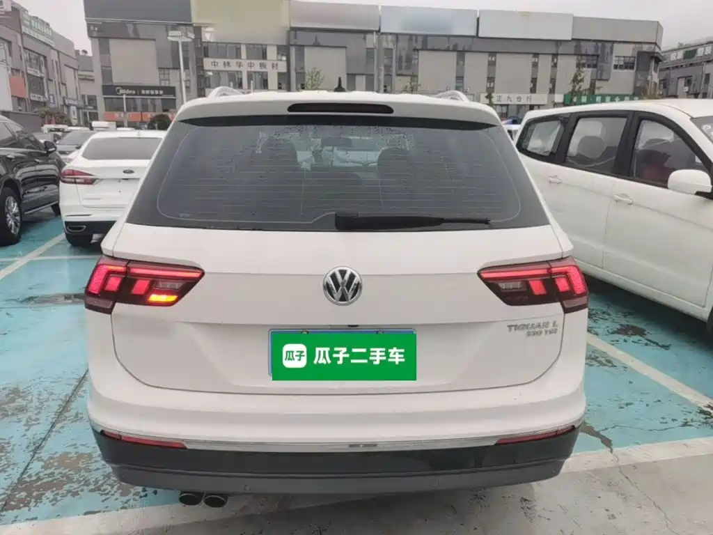 Volkswagen Tiguan L — миниатюра 6