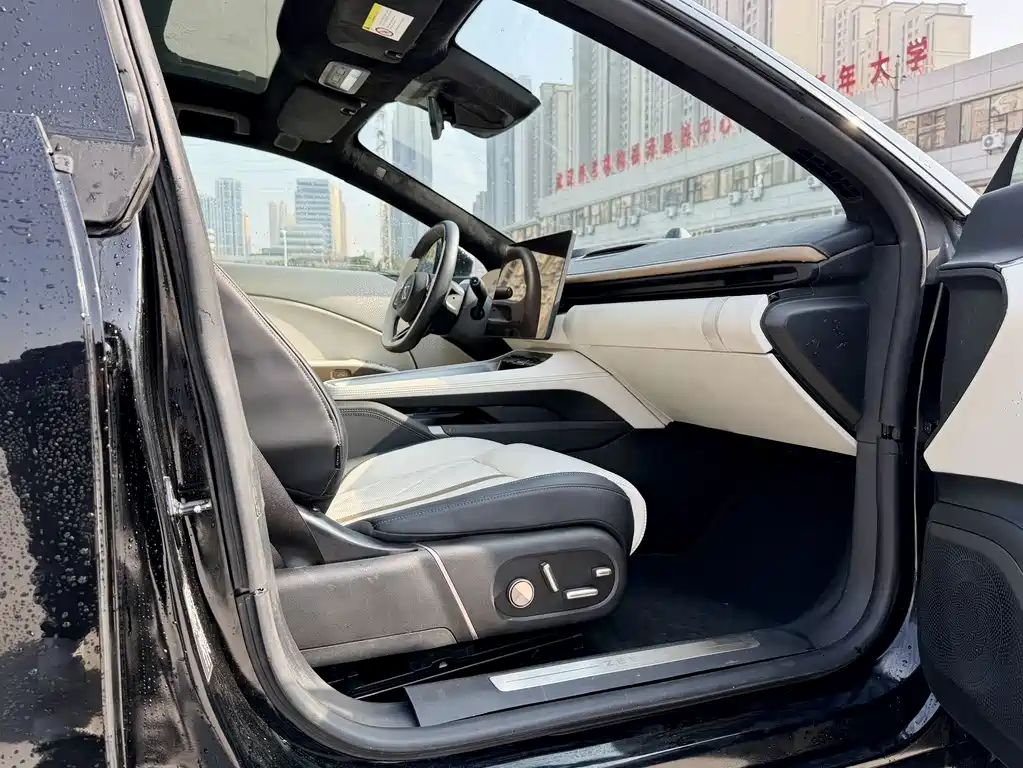 ZEEKR EXTREME KRYPTON 007GT