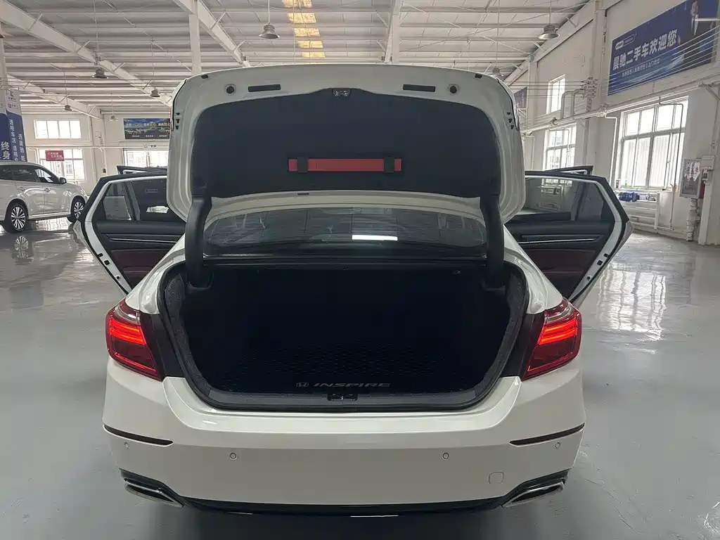 Honda Inspire — миниатюра 16