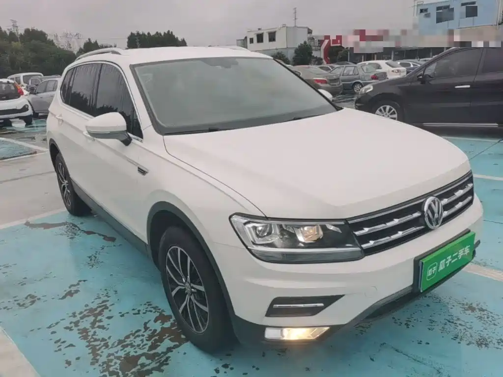 Volkswagen Tiguan L — миниатюра 4