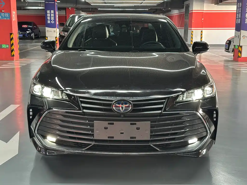 Toyota Avalon — миниатюра 2