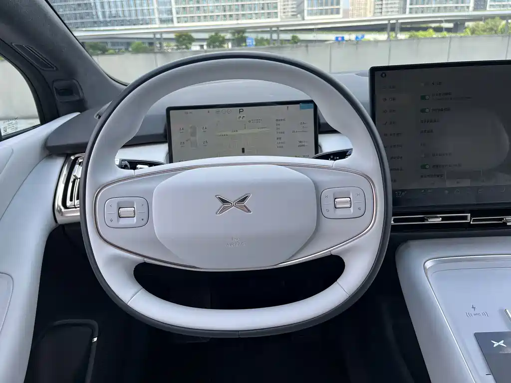 XPeng P7+ — миниатюра 9
