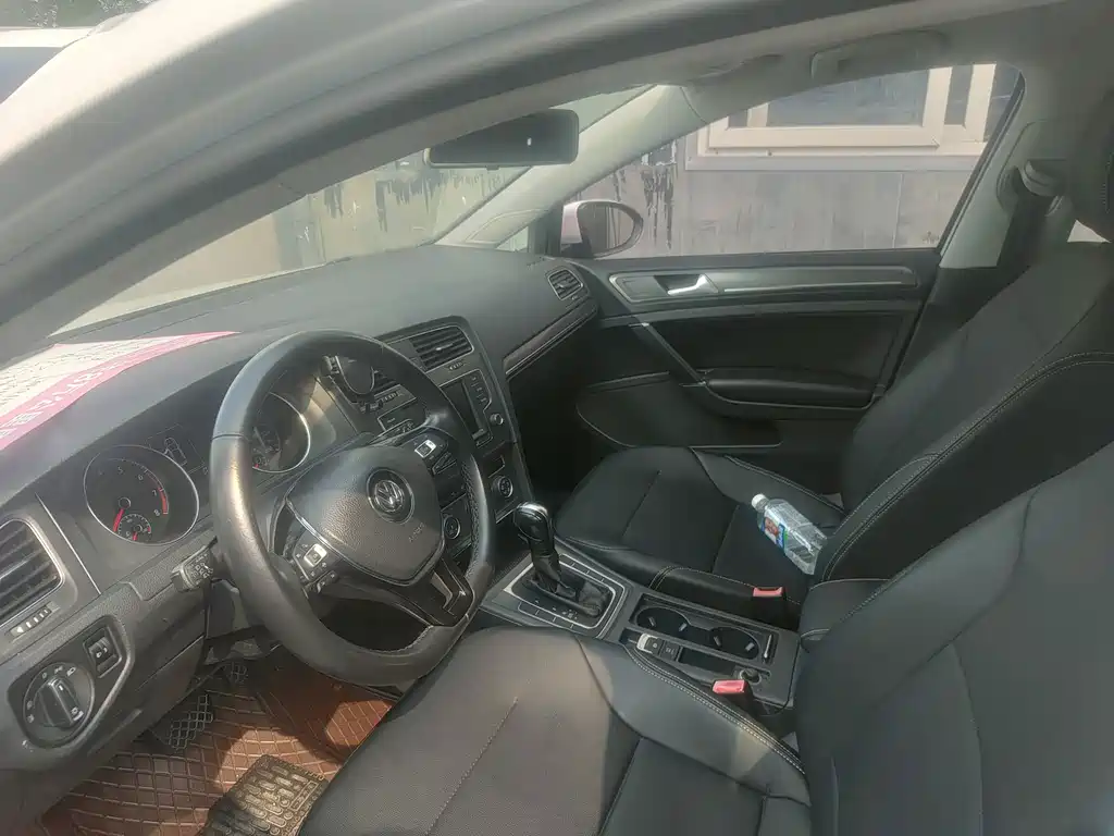 Volkswagen Golf — миниатюра 9