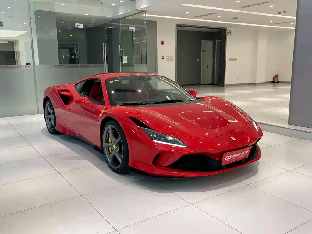 Ferrari F8 — миниатюра 3