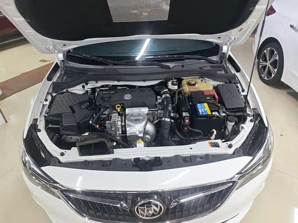 Buick Excelle — миниатюра 20