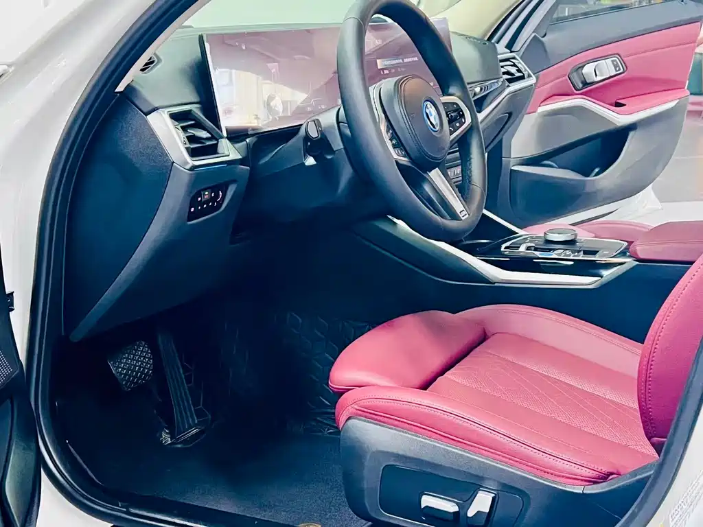 BMW i3 — миниатюра 6