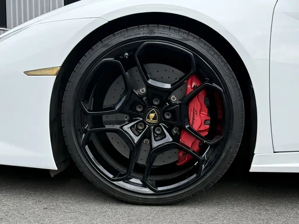 Lamborghini Huracán LP 610-4, фото 6