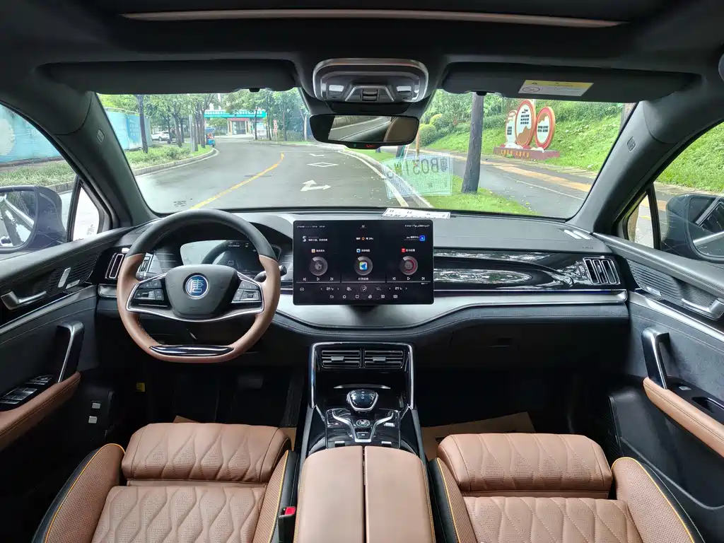 BYD Tang New Energy — миниатюра 6