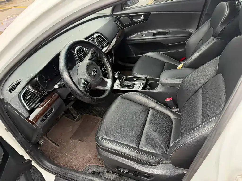 Kia K4 — миниатюра 6