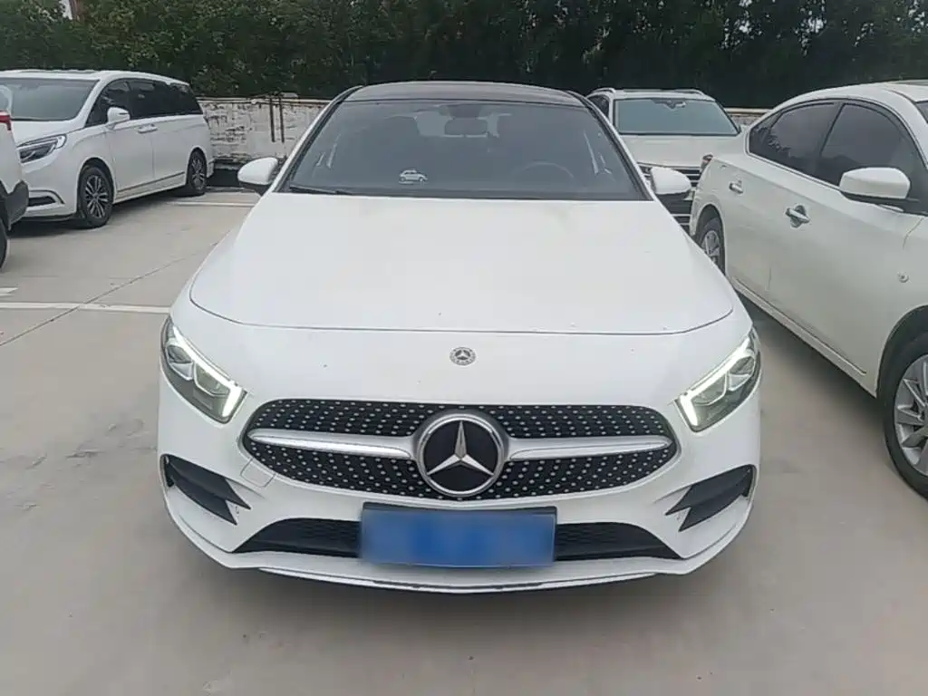 Mercedes-Benz A-Class — миниатюра 3