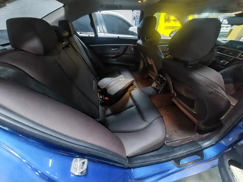 BMW 3 Series — миниатюра 10
