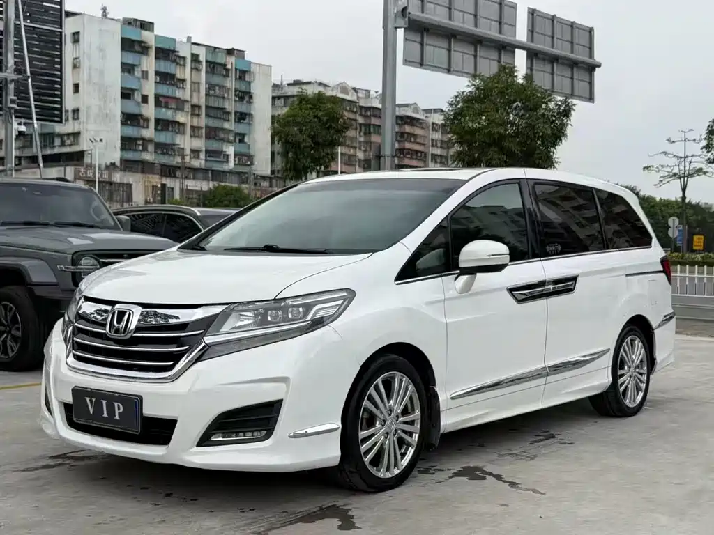 Honda Elysion 2018