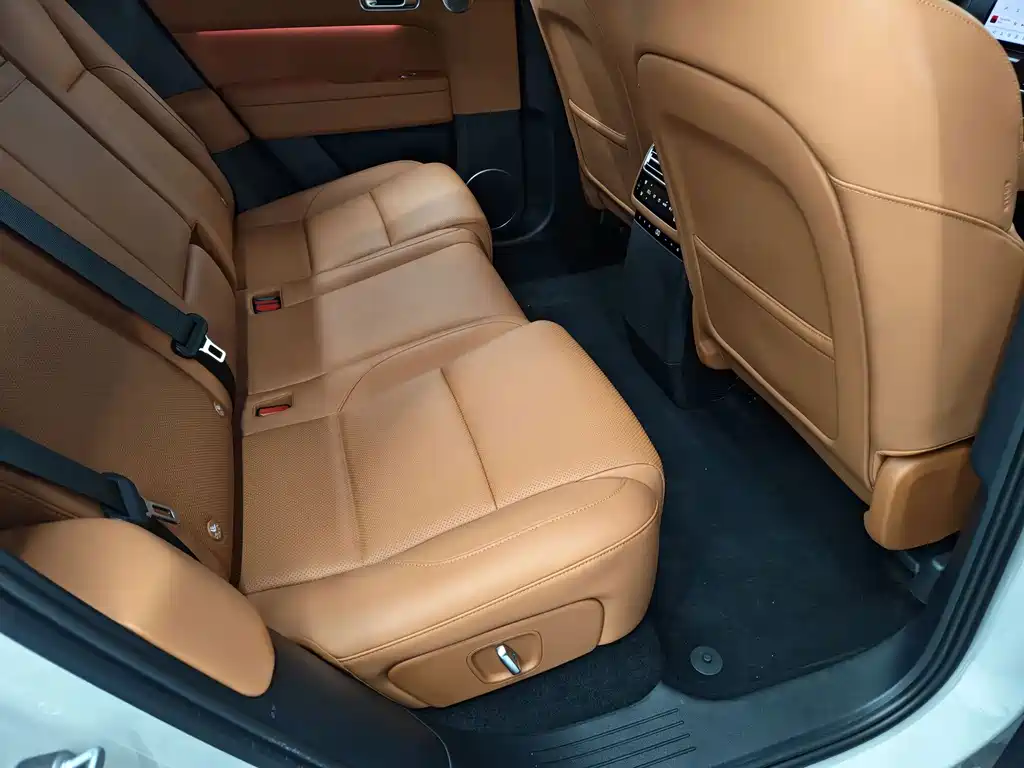 Li Auto Li L6 — миниатюра 11