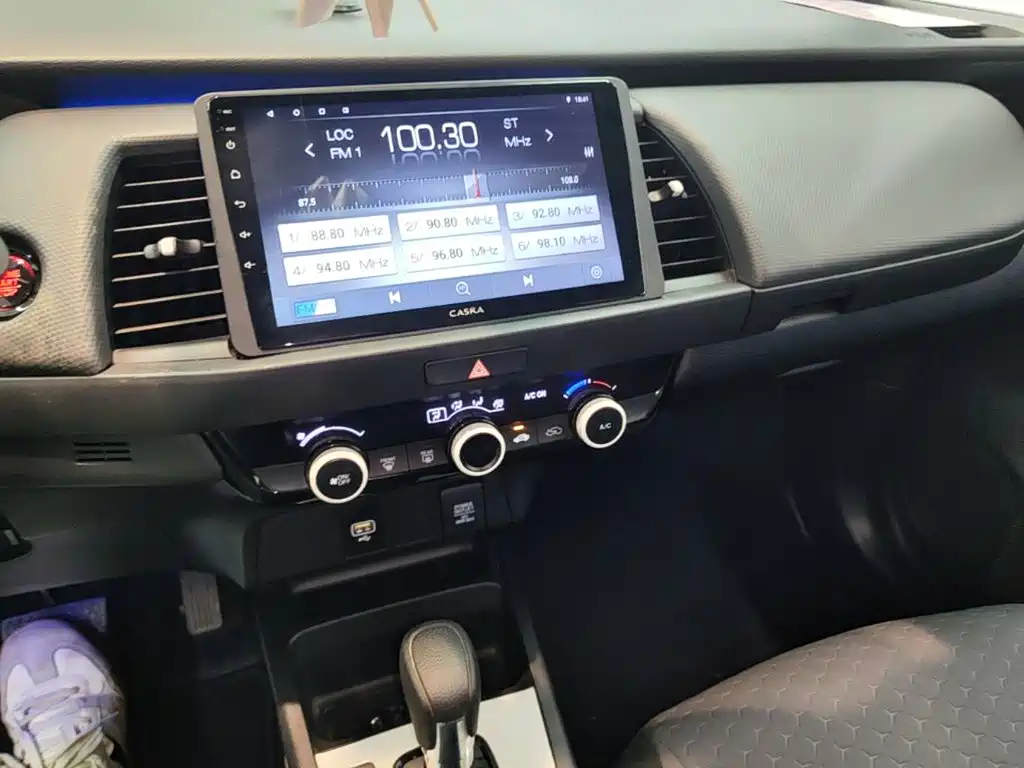 Honda Fit — миниатюра 13