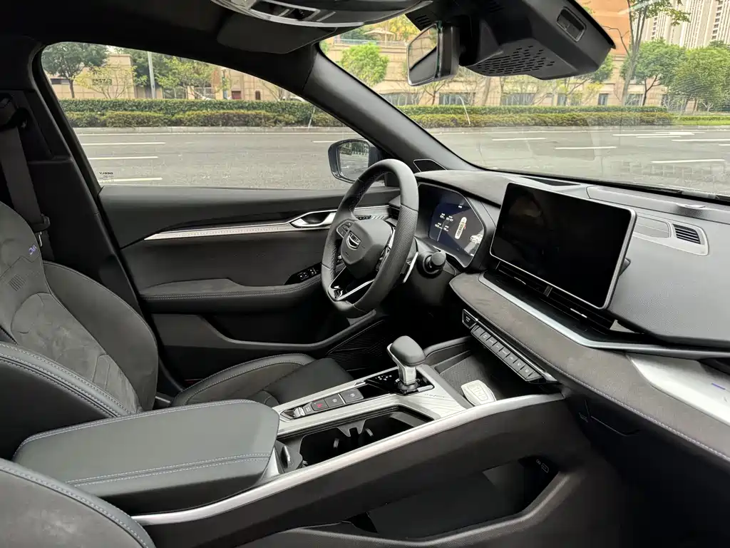 Geely Xingrui — миниатюра 10