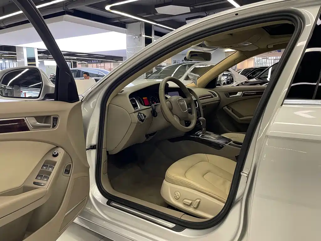 Audi A4L — миниатюра 6