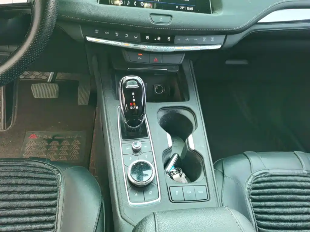 Cadillac XT4 — миниатюра 14