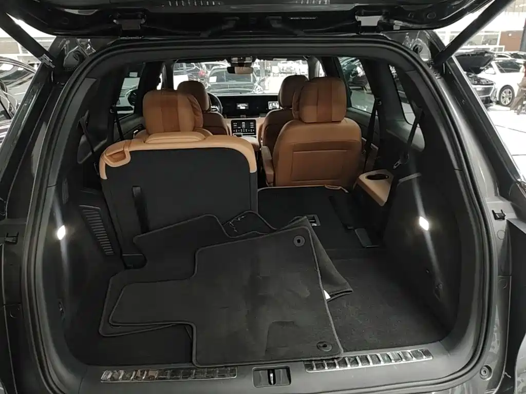 Li Auto Li ONE — миниатюра 19