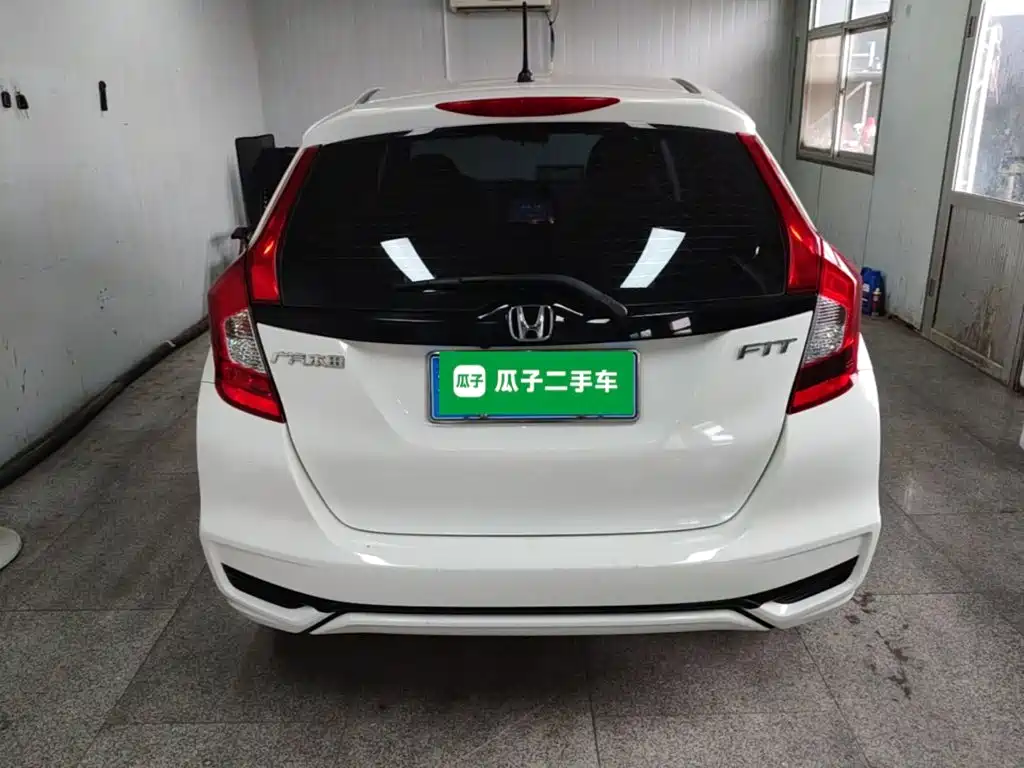 Honda Fit — миниатюра 6